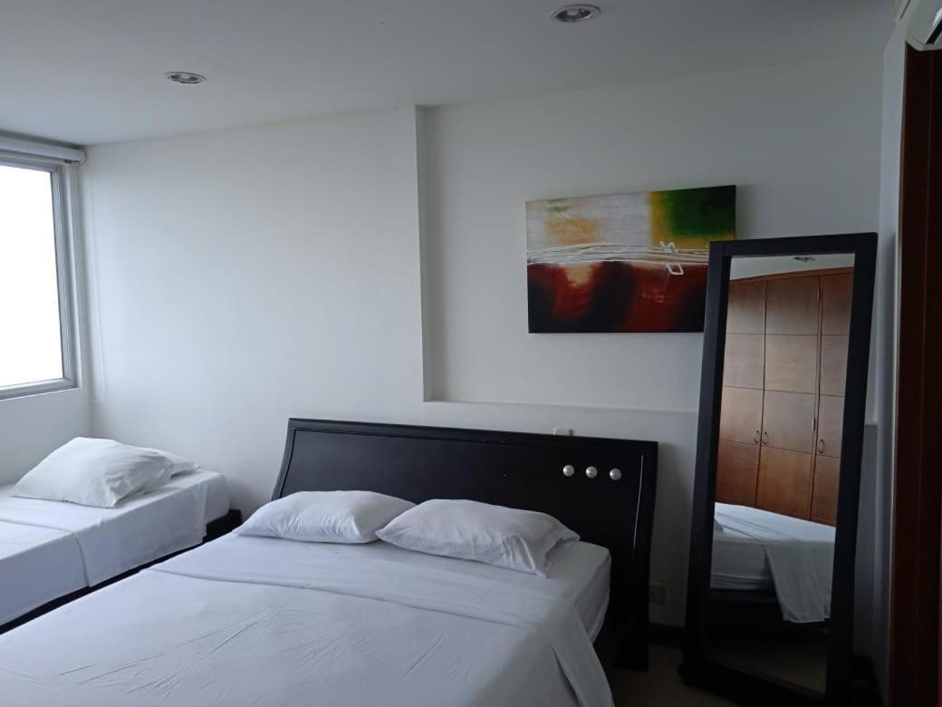 Apartamentos En Palmetto Cartagena Exterior photo